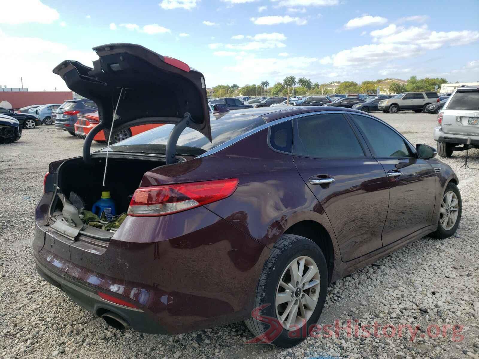 5XXGT4L38HG130587 2017 KIA OPTIMA