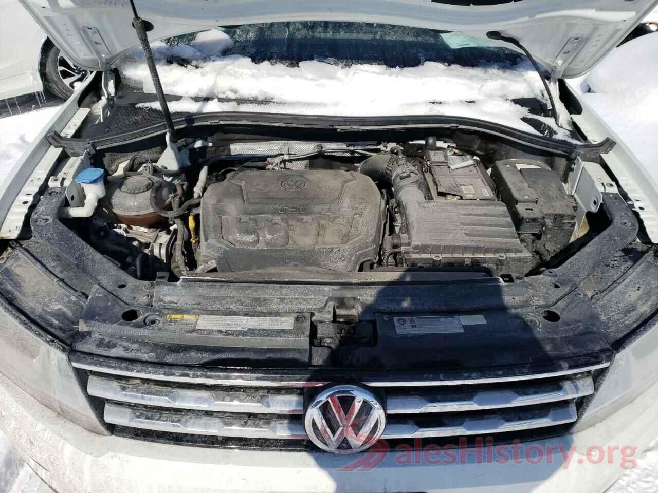 3VV0B7AX5JM143329 2018 VOLKSWAGEN TIGUAN