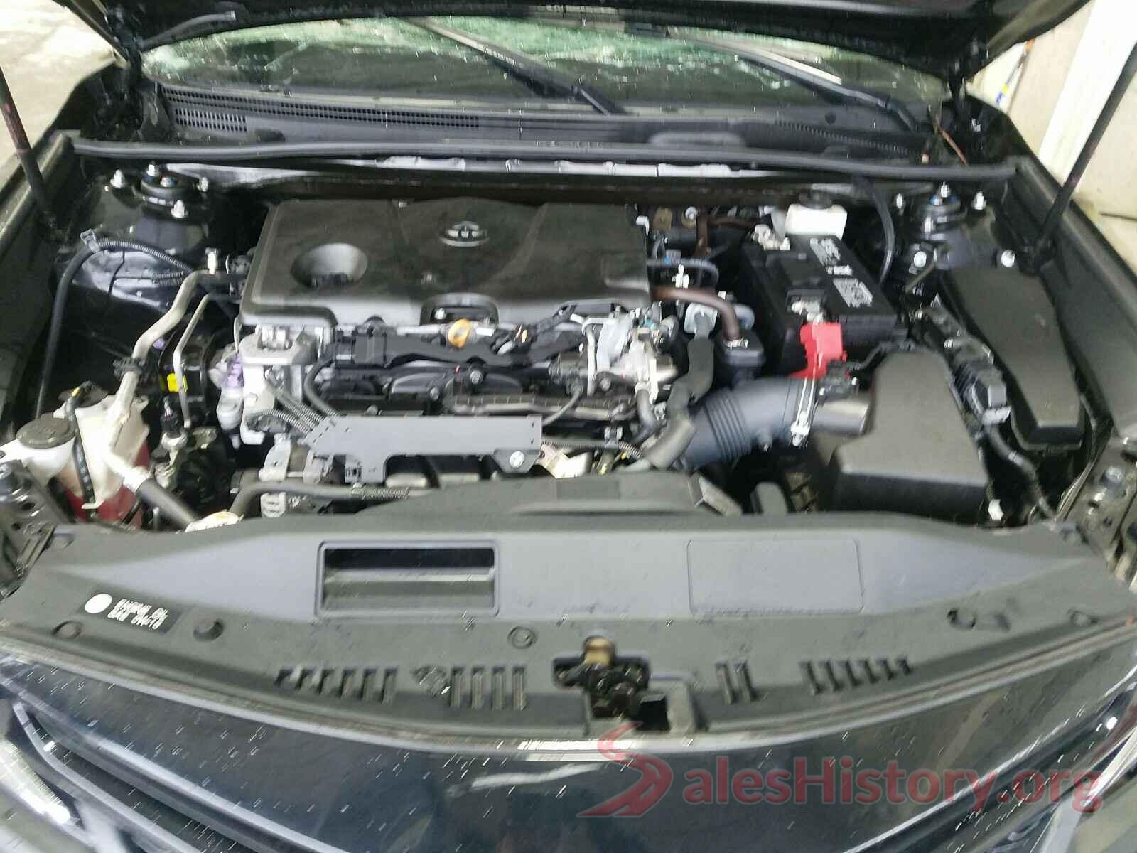 4T1B11HK9JU046790 2018 TOYOTA CAMRY