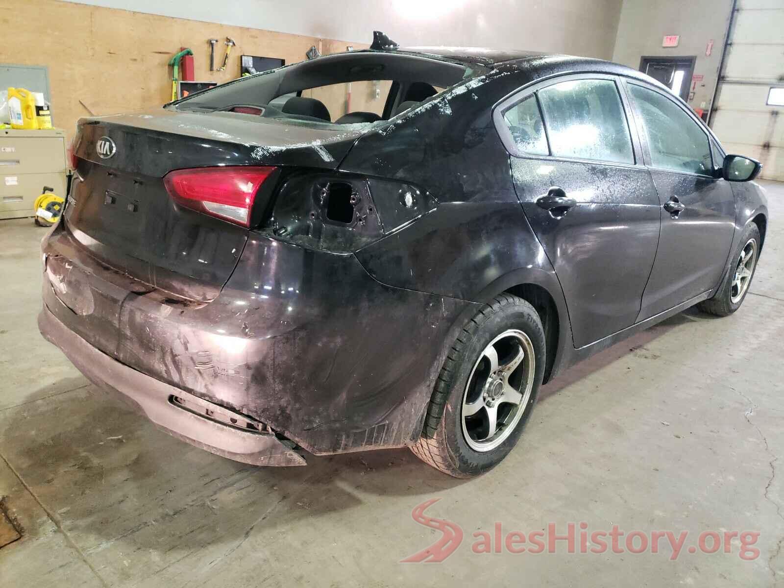 3KPFK4A75JE163680 2018 KIA FORTE