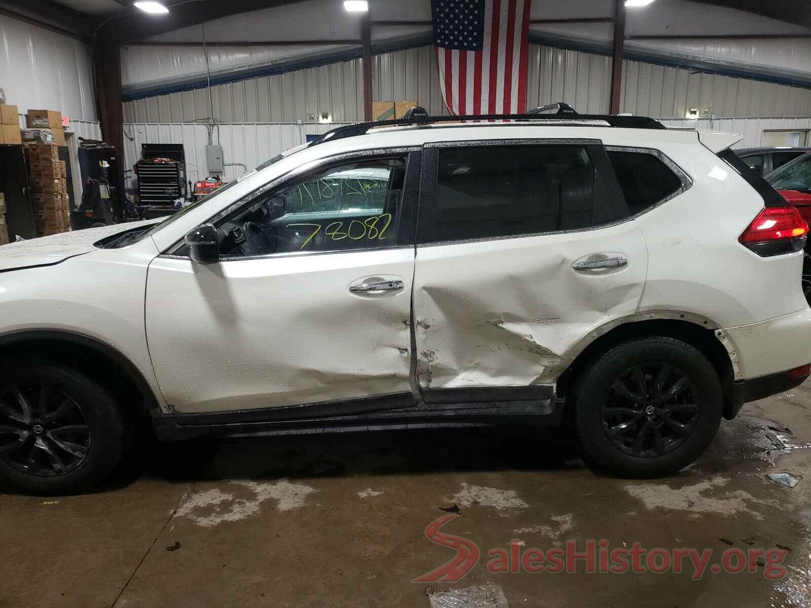 5N1AT2MV2HC811155 2017 NISSAN ROGUE