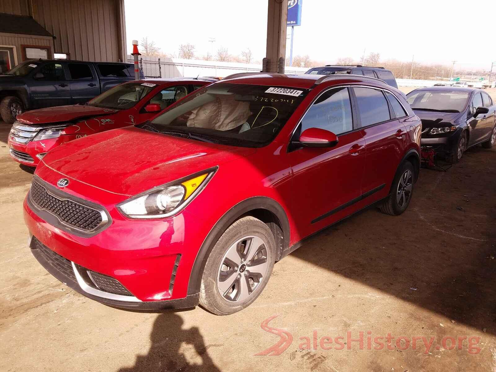 KNDCB3LC9H5042681 2017 KIA NIRO