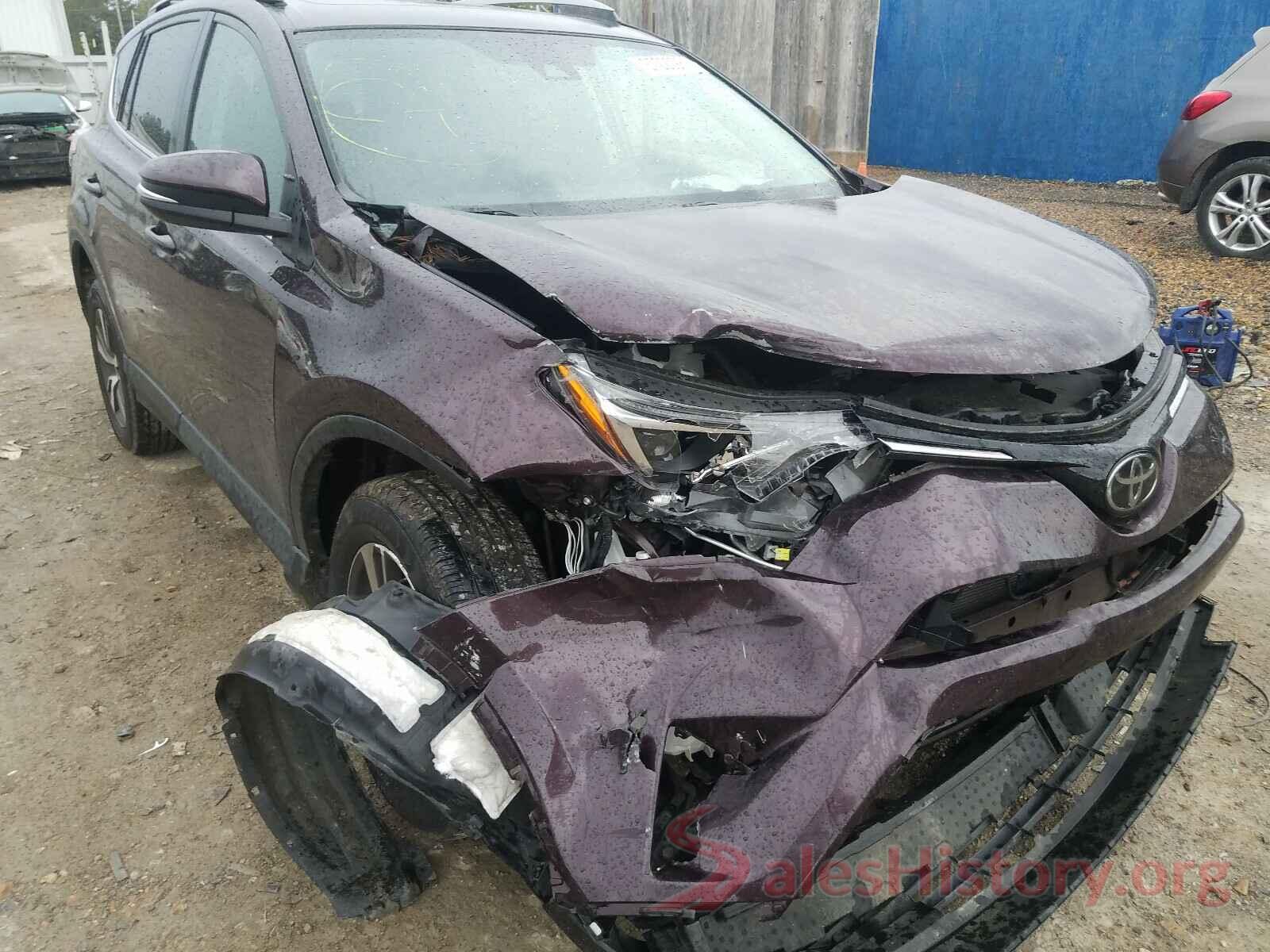 2T3WFREVXJW432593 2018 TOYOTA RAV4