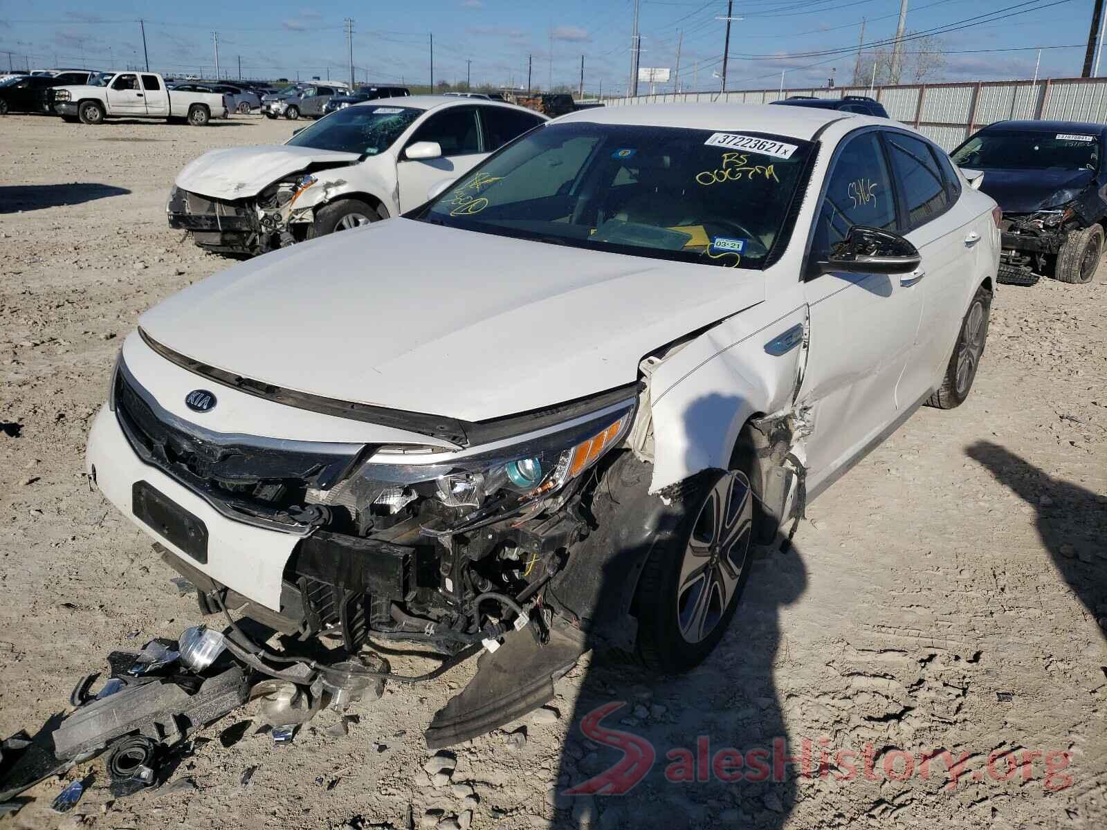 KNAGU4LC2H5006779 2017 KIA OPTIMA