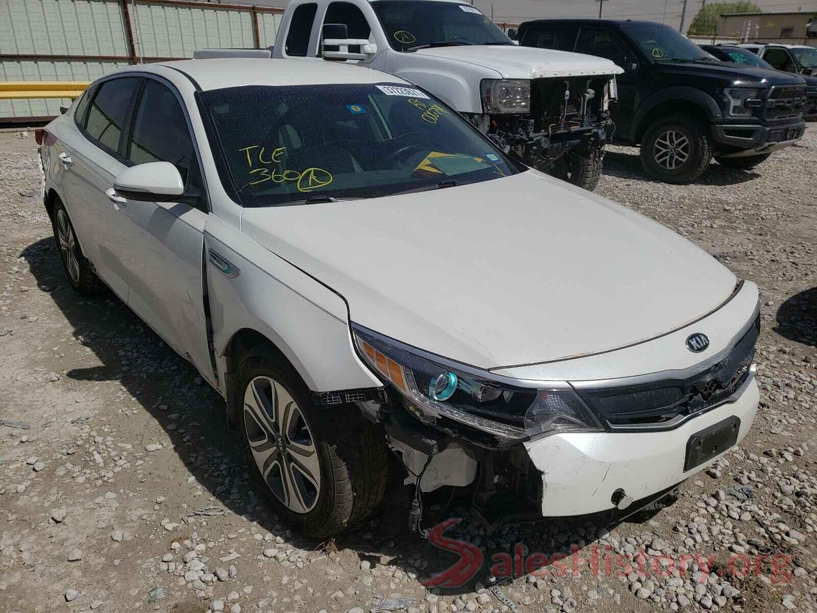 KNAGU4LC2H5006779 2017 KIA OPTIMA