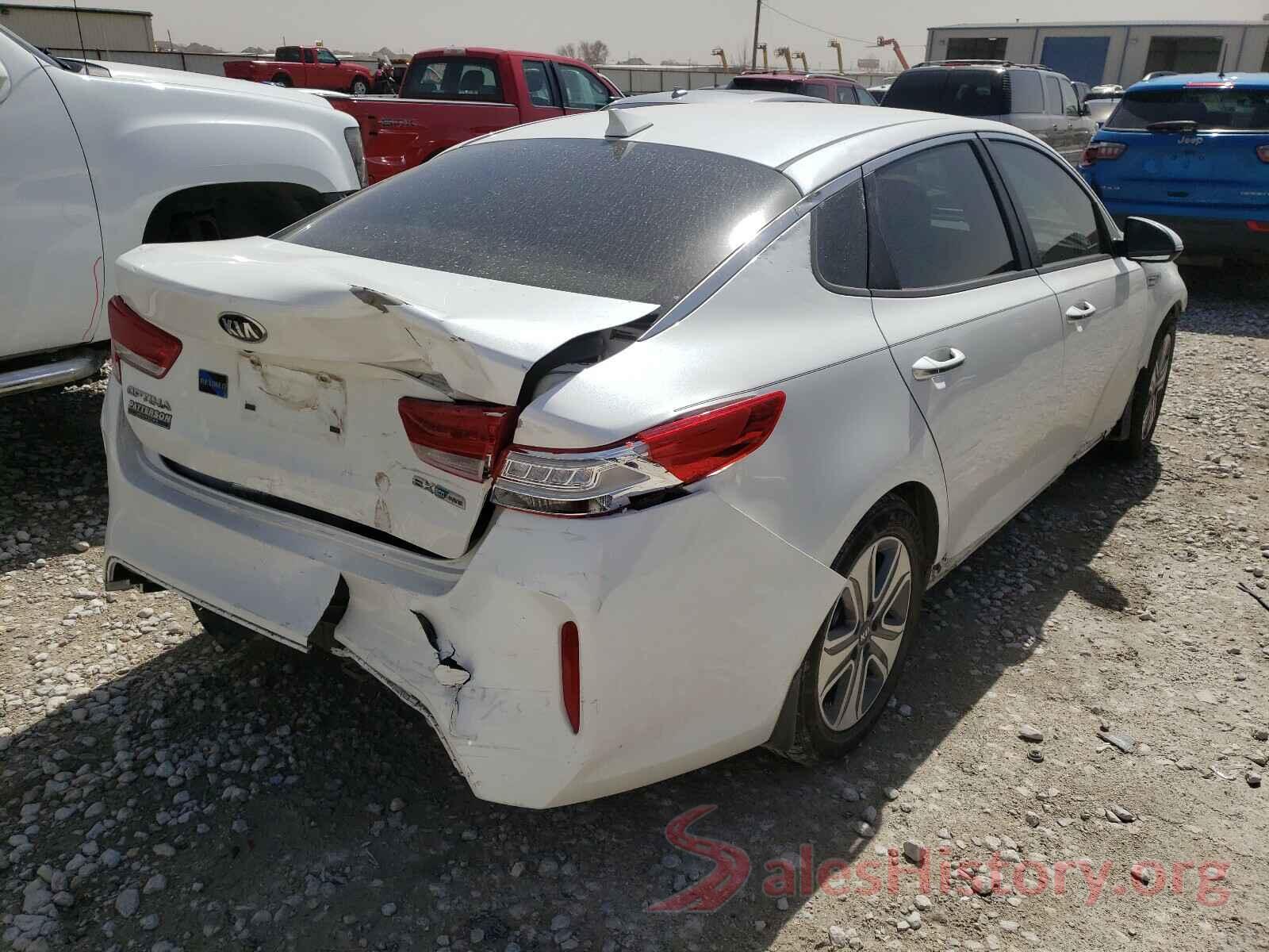 KNAGU4LC2H5006779 2017 KIA OPTIMA