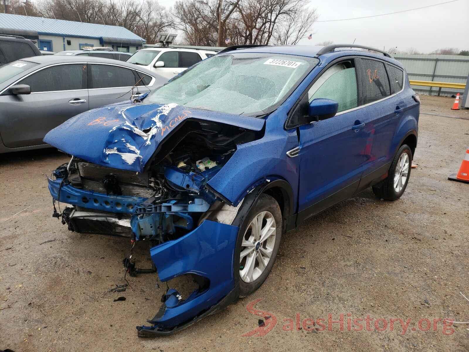 1FMCU9GD2JUB12187 2018 FORD ESCAPE