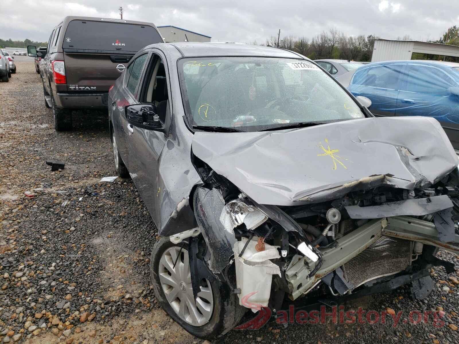 3N1CN7AP9HL813440 2017 NISSAN VERSA