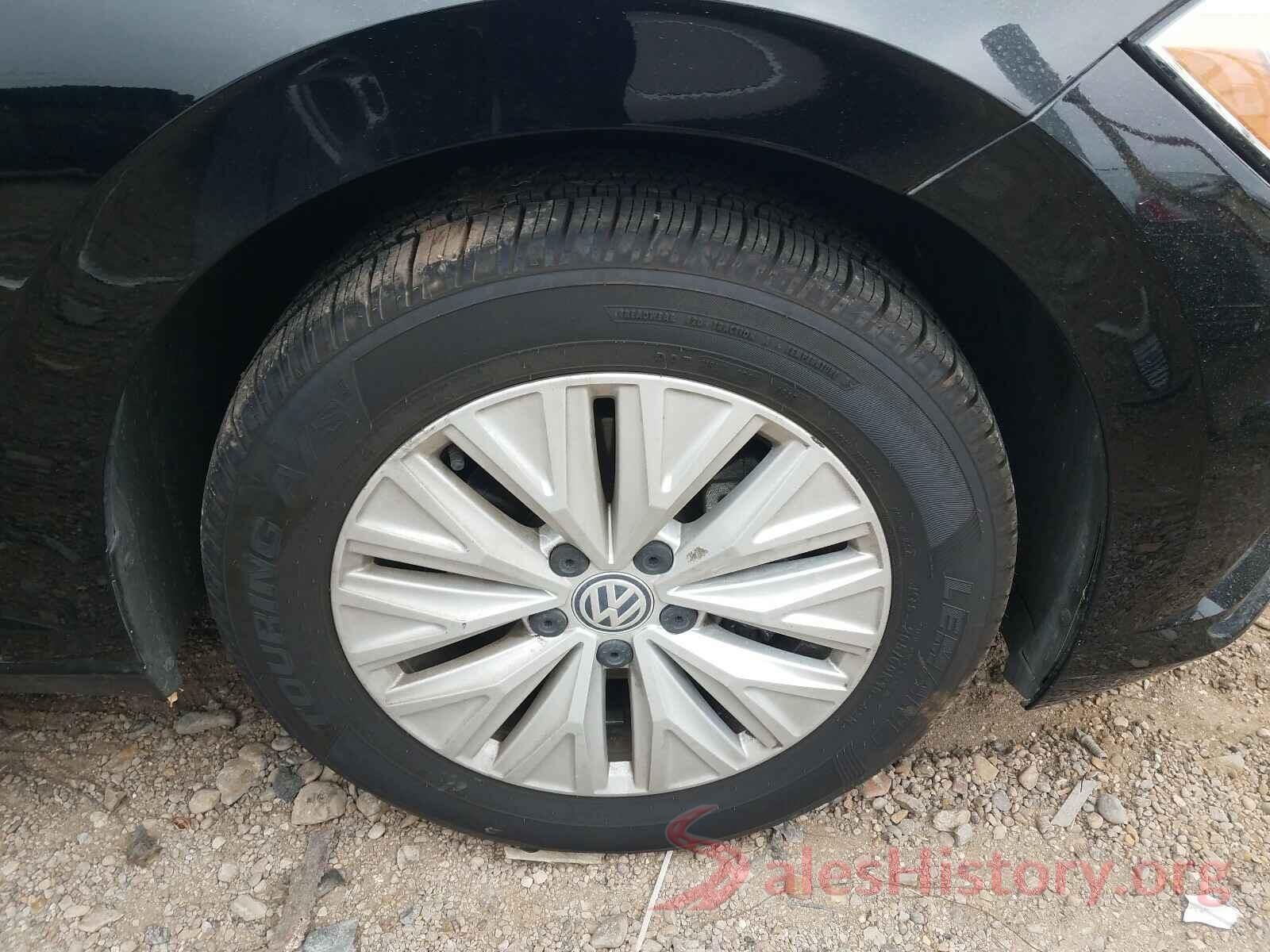 3VWC57BU1KM129613 2019 VOLKSWAGEN JETTA