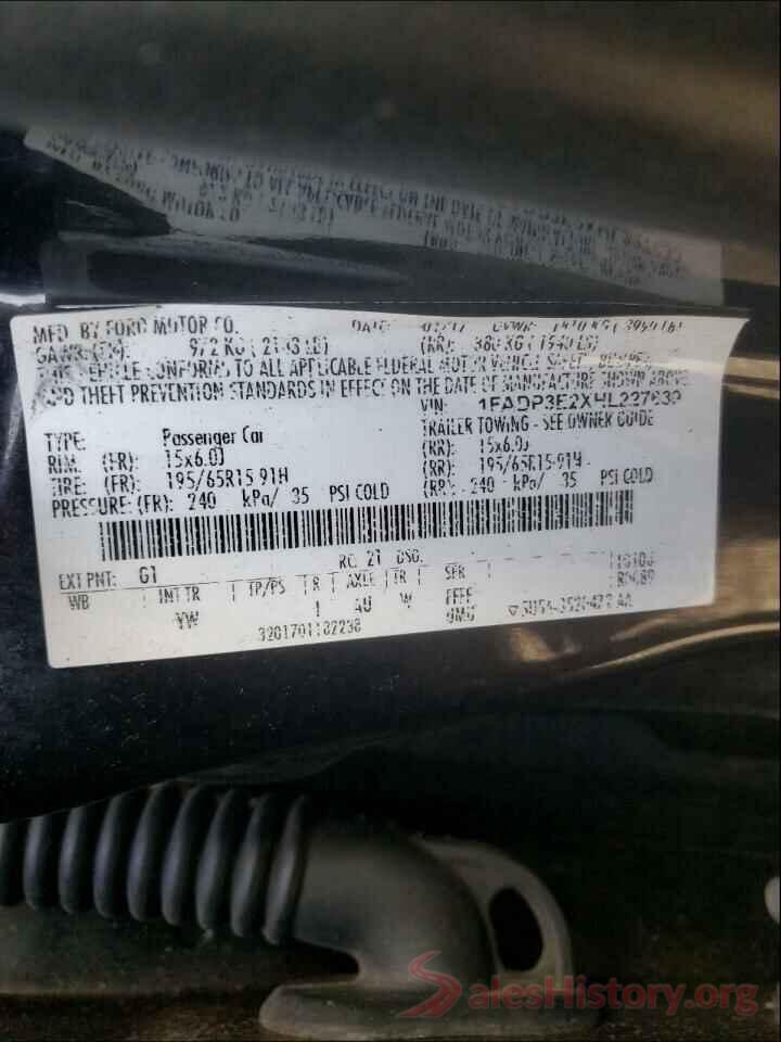 1FADP3E2XHL227639 2017 FORD FOCUS