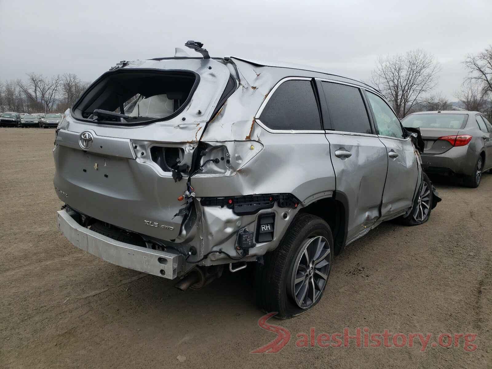 5TDJZRFH3JS872361 2018 TOYOTA HIGHLANDER