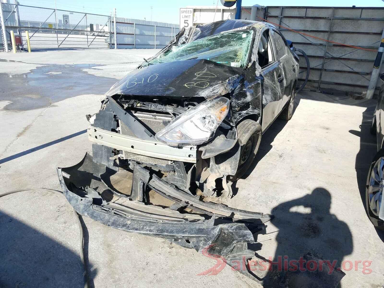 3N1CN7AP4HL899739 2017 NISSAN VERSA