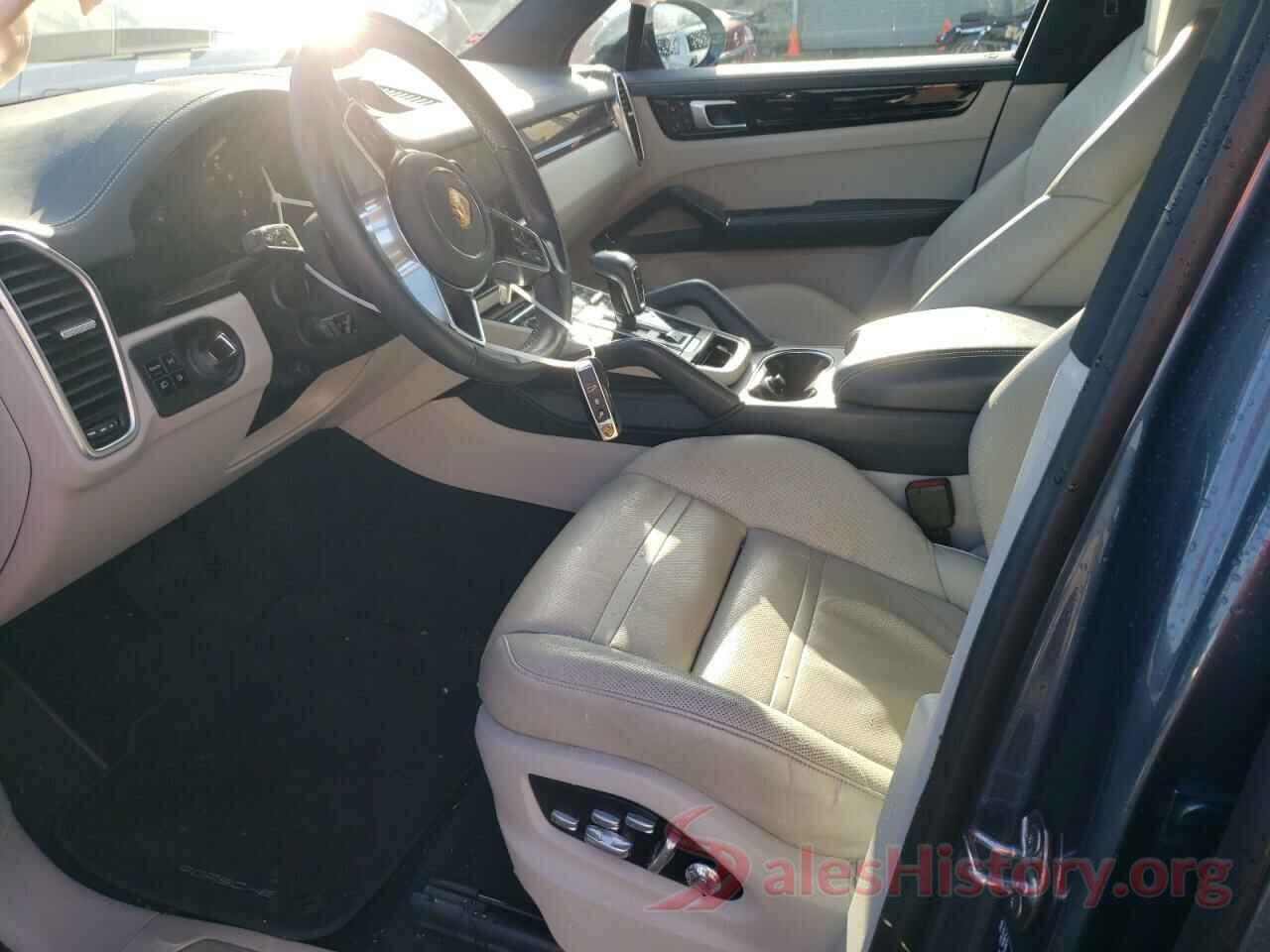 WP1AA2AY0KDA05890 2019 PORSCHE CAYENNE