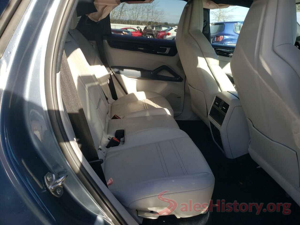 WP1AA2AY0KDA05890 2019 PORSCHE CAYENNE