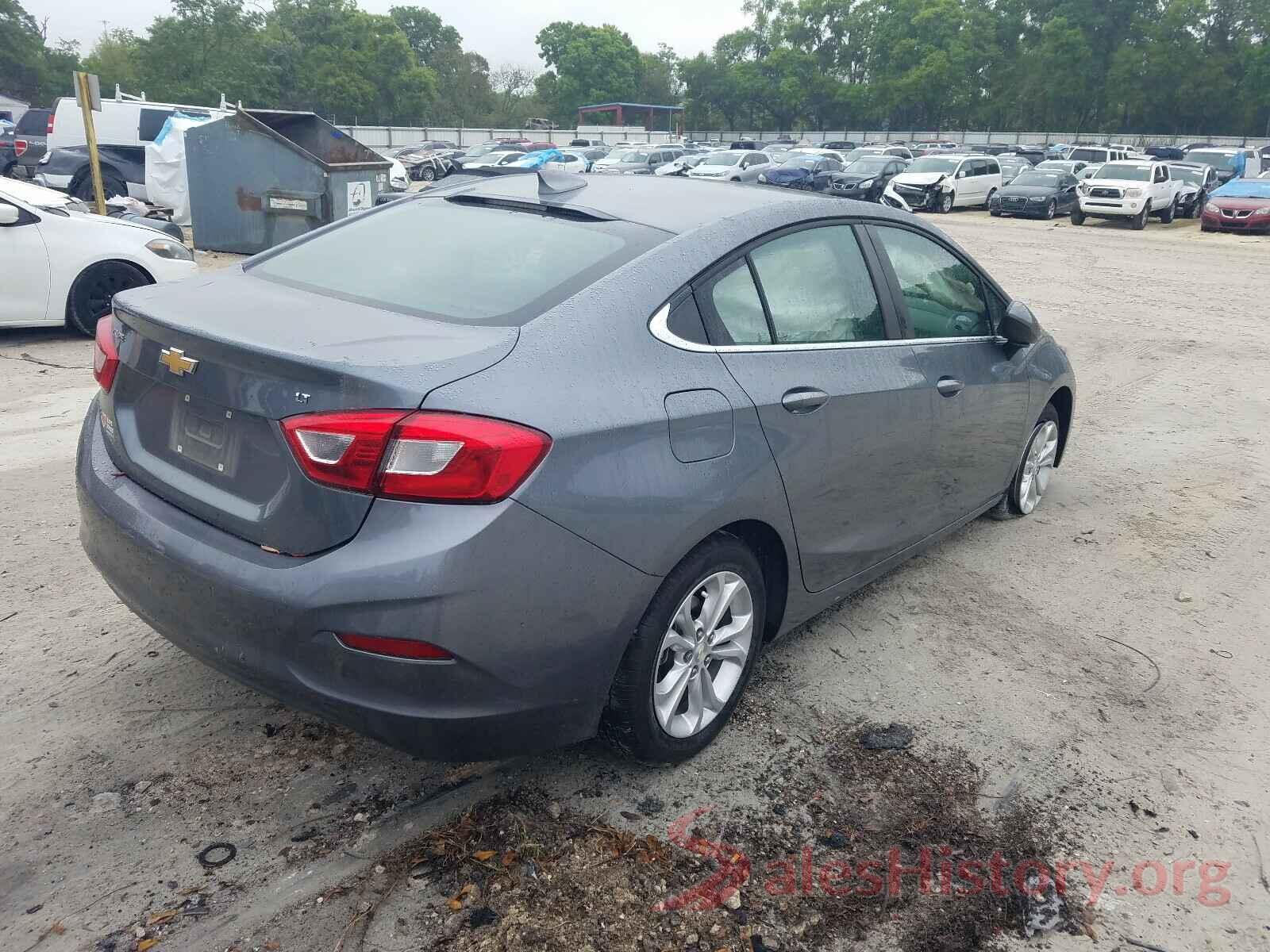 1G1BE5SM7K7101143 2019 CHEVROLET CRUZE