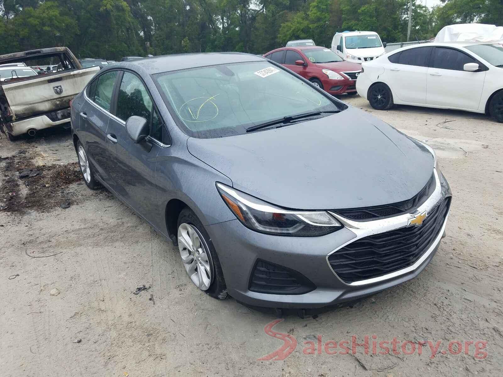 1G1BE5SM7K7101143 2019 CHEVROLET CRUZE