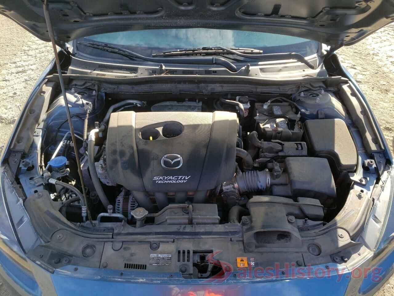 3MZBN1U77JM263413 2018 MAZDA 3