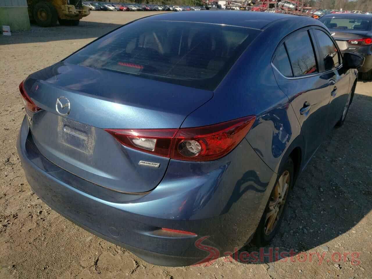 3MZBN1U77JM263413 2018 MAZDA 3