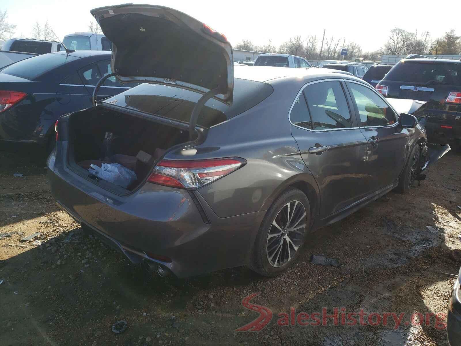 4T1B11HK3KU231712 2019 TOYOTA CAMRY