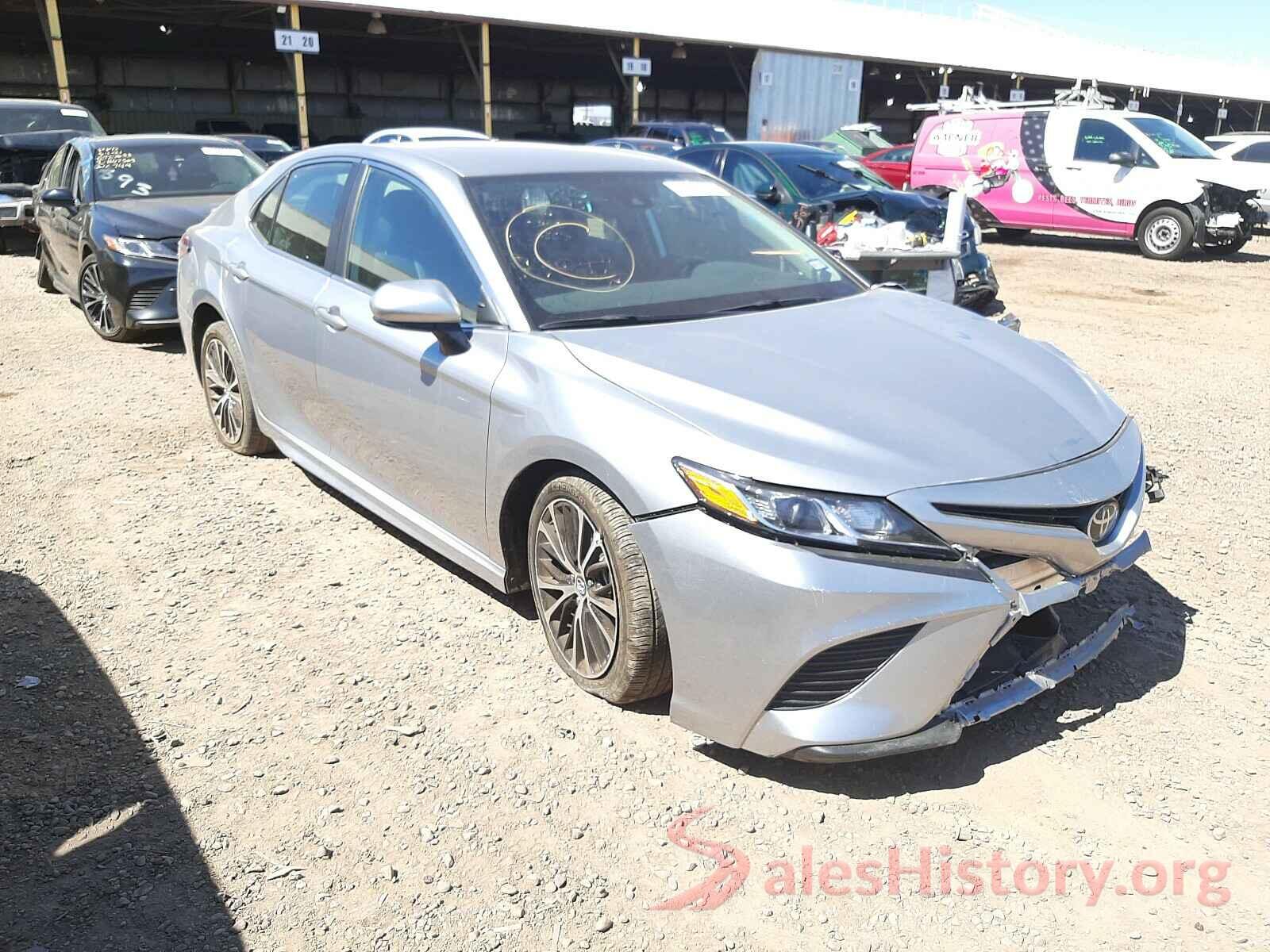 4T1G11AK6LU940863 2020 TOYOTA CAMRY