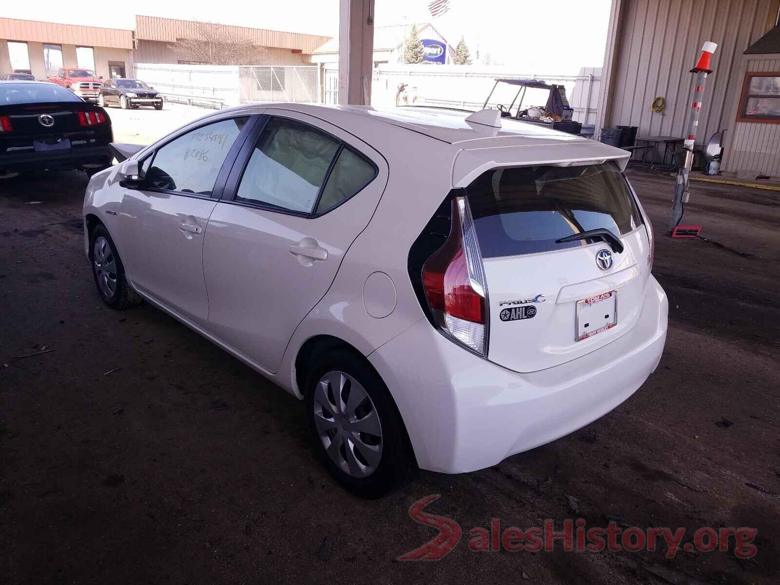 JTDKDTB31G1137801 2016 TOYOTA PRIUS