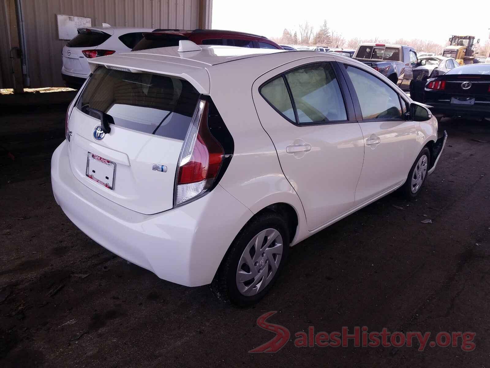 JTDKDTB31G1137801 2016 TOYOTA PRIUS