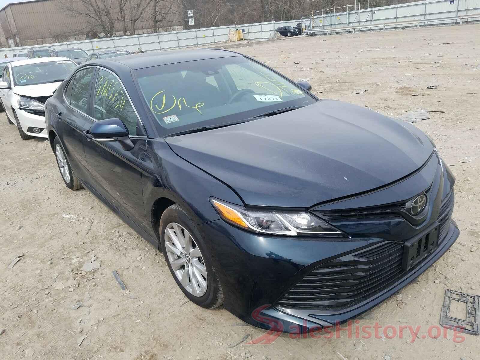 4T1B11HK3JU613043 2018 TOYOTA CAMRY