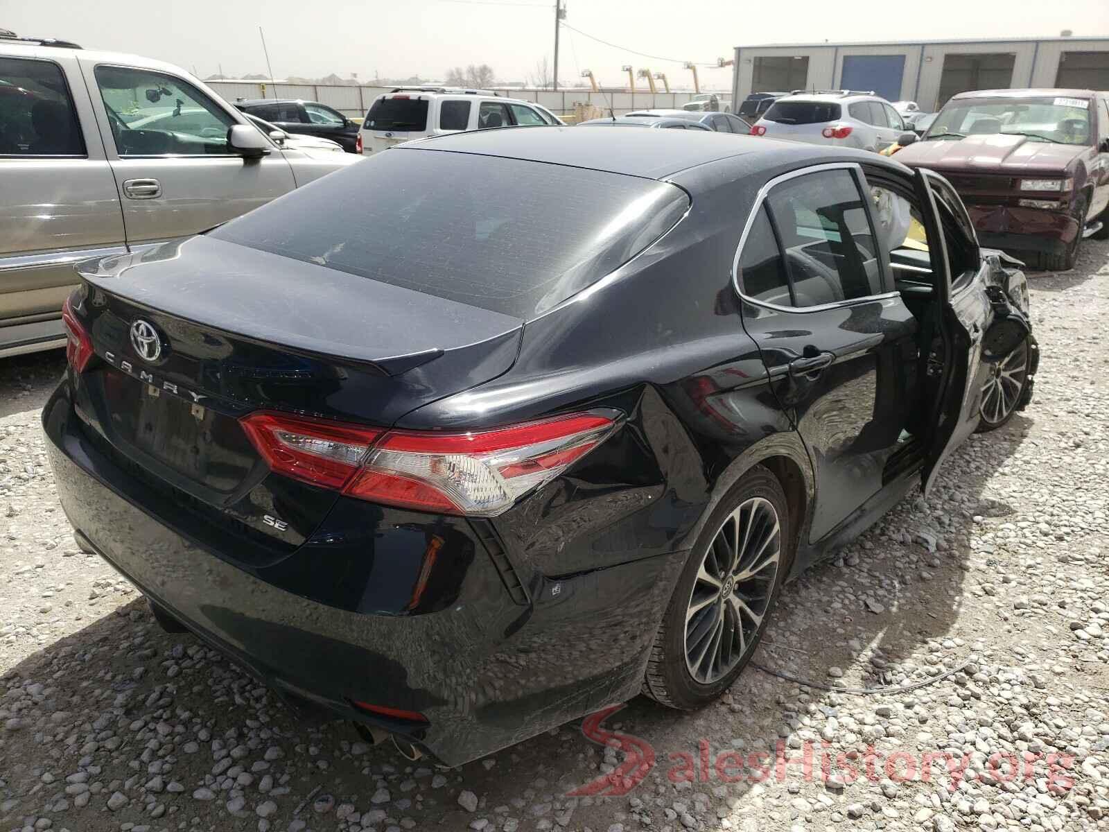 4T1B11HK8JU592531 2018 TOYOTA CAMRY