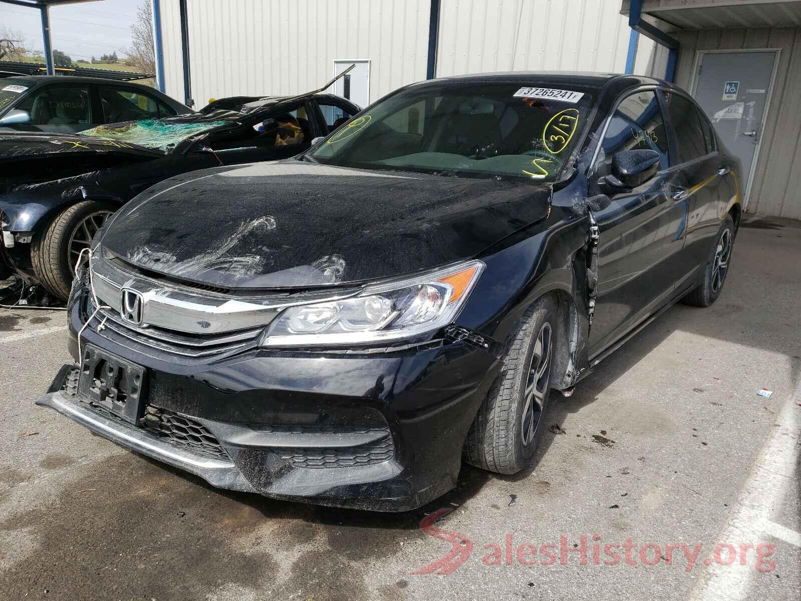 1HGCR2F33HA252901 2017 HONDA ACCORD