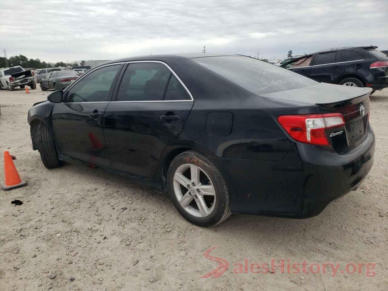 4T1BF1FK0EU426451 2014 TOYOTA CAMRY