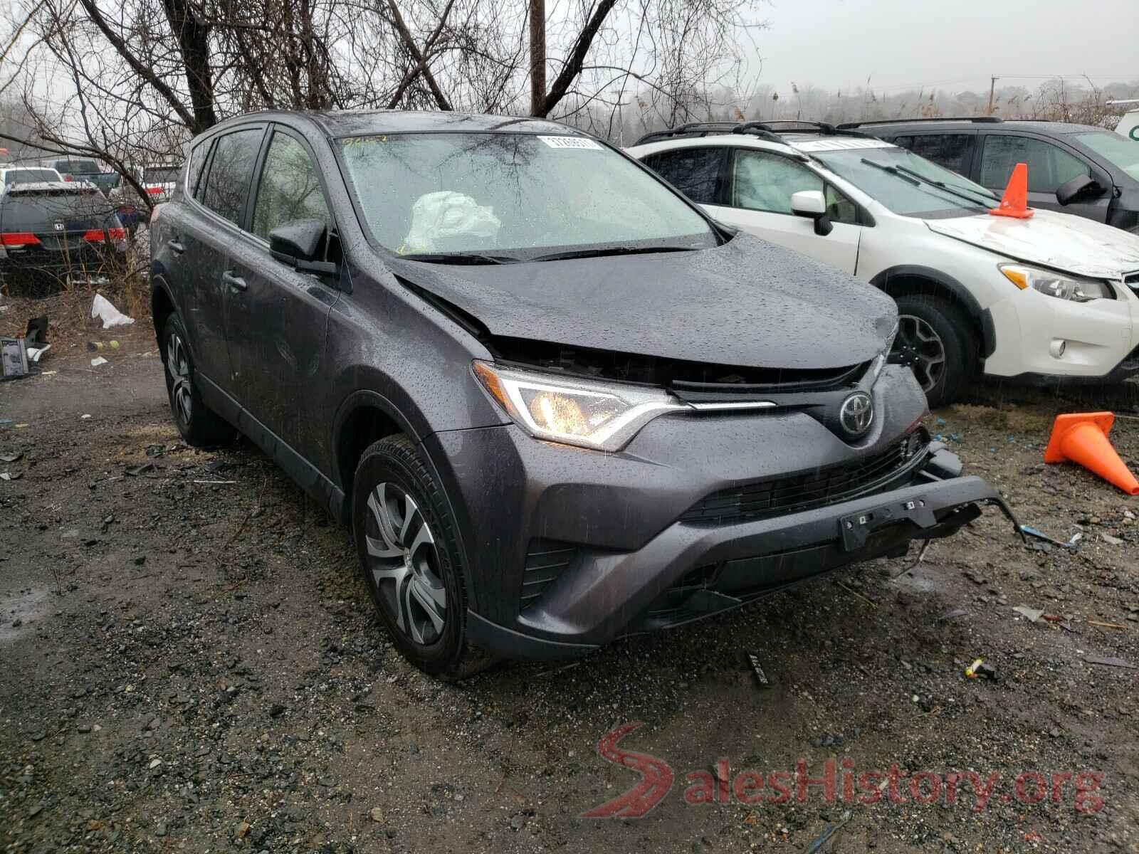 JTMBFREV6JJ190656 2018 TOYOTA RAV4