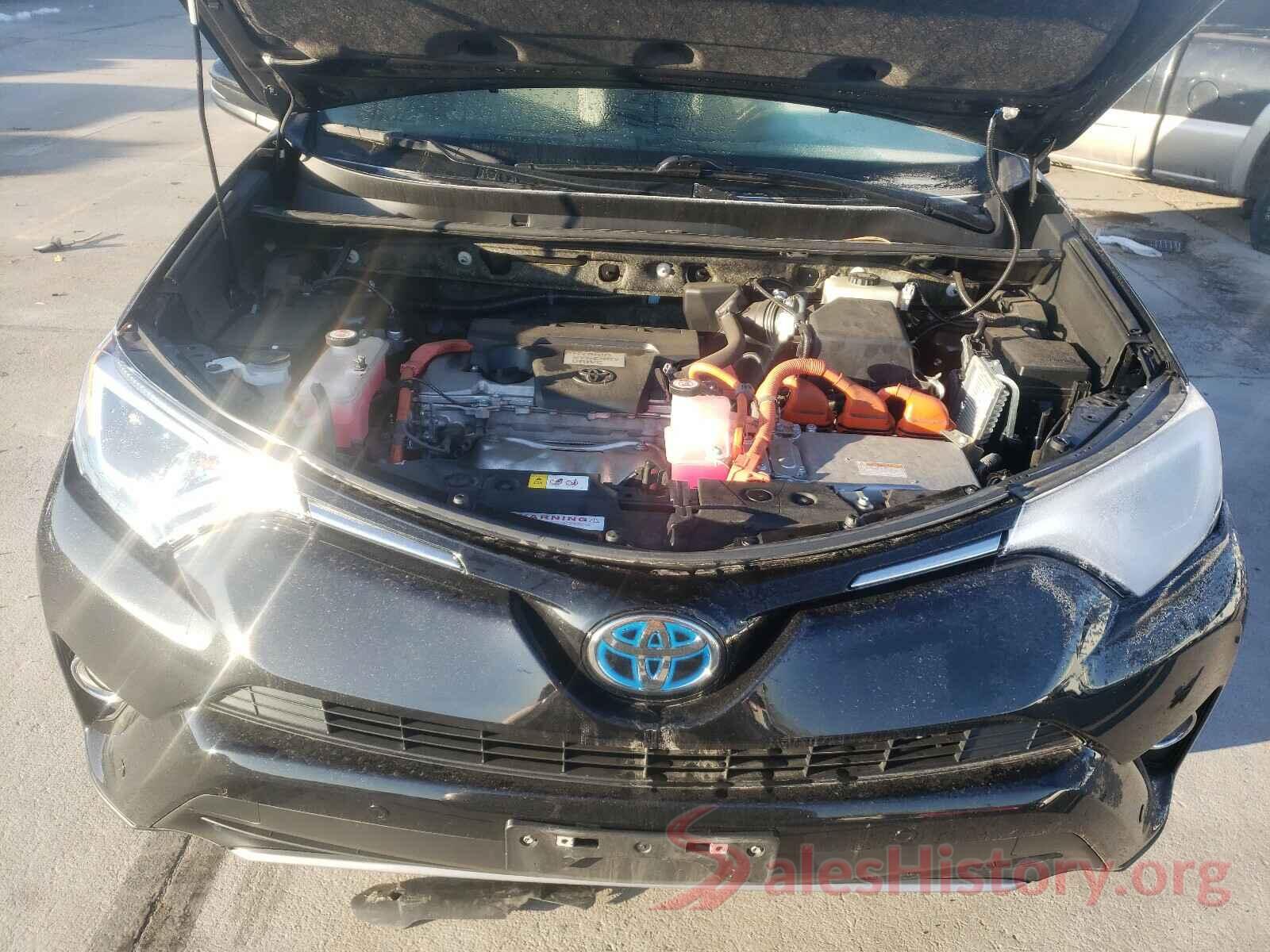 JTMRJREV6HD147652 2017 TOYOTA RAV4