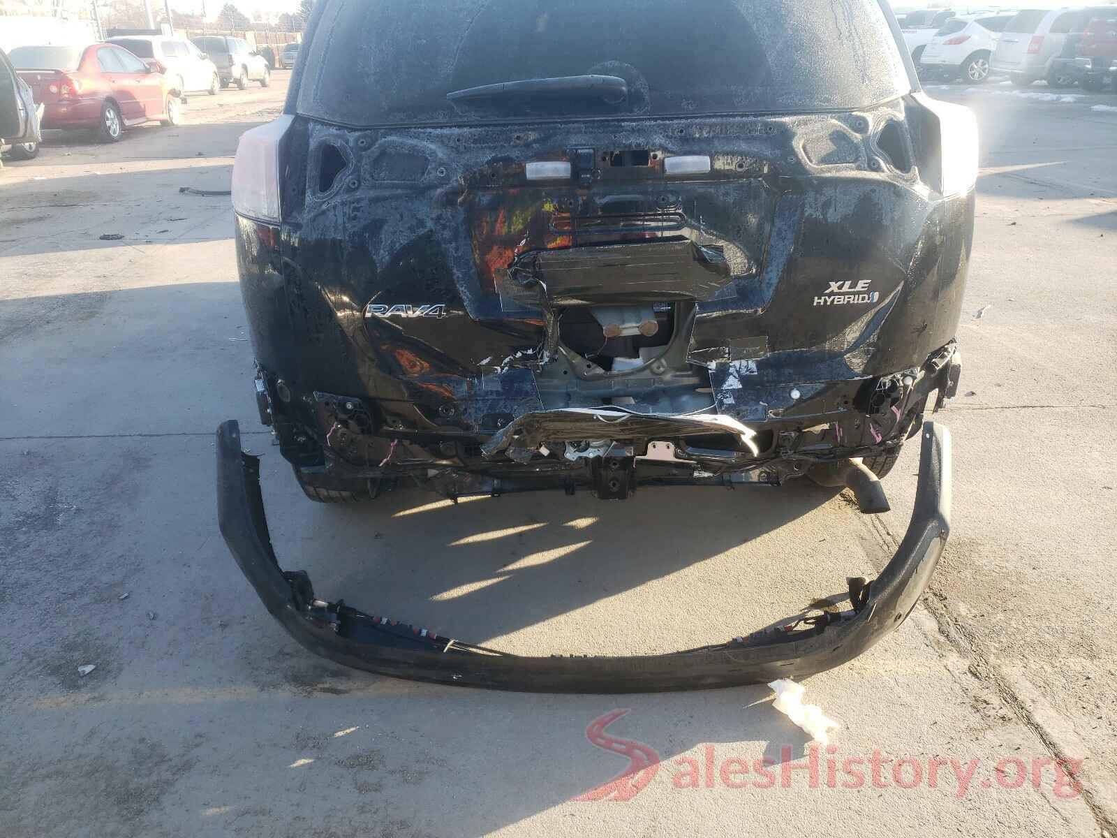 JTMRJREV6HD147652 2017 TOYOTA RAV4