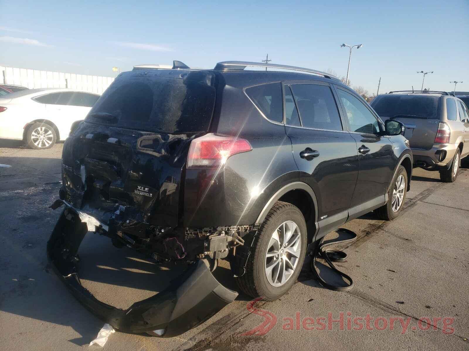 JTMRJREV6HD147652 2017 TOYOTA RAV4