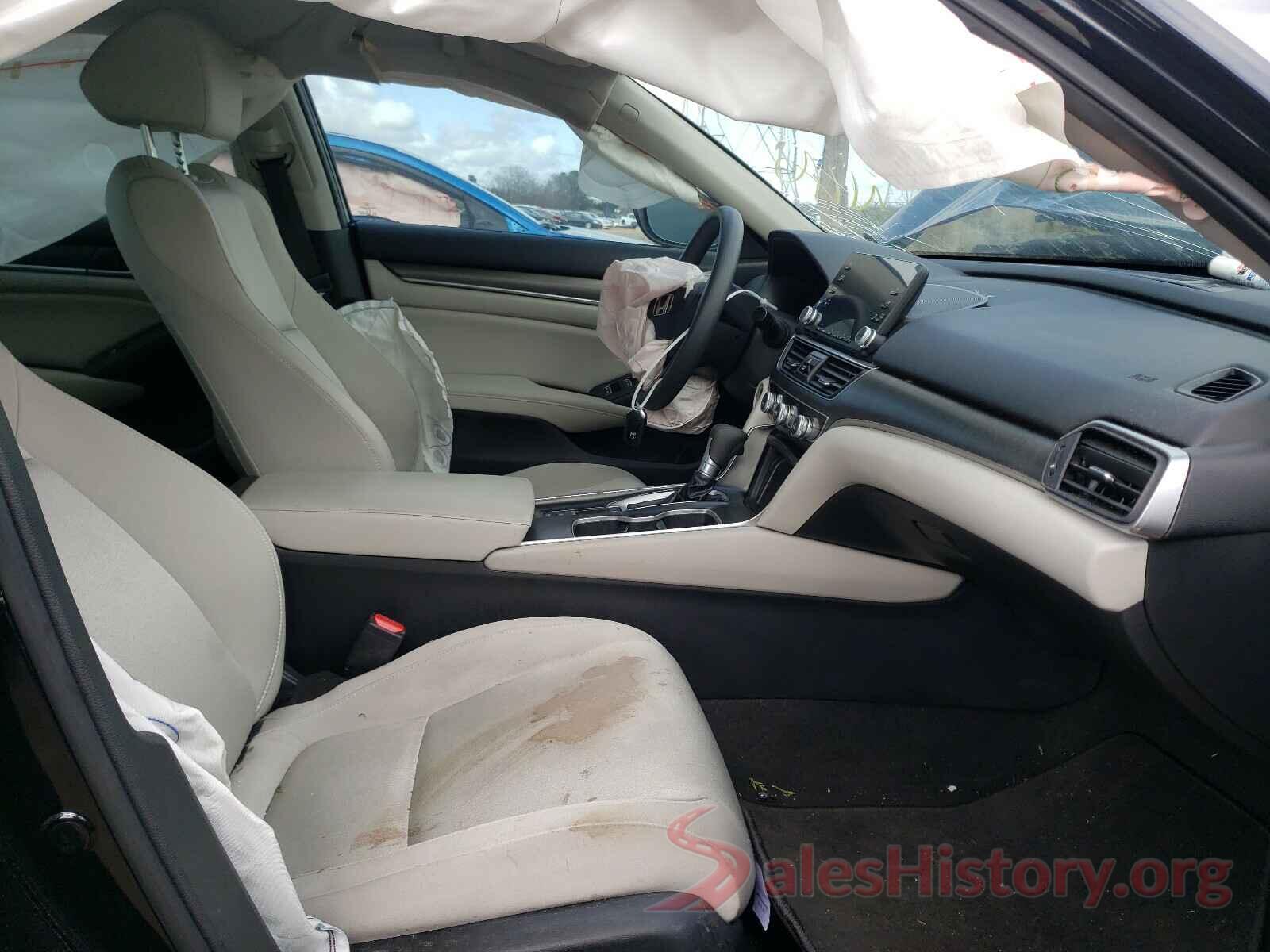 1HGCV1F16JA130799 2018 HONDA ACCORD