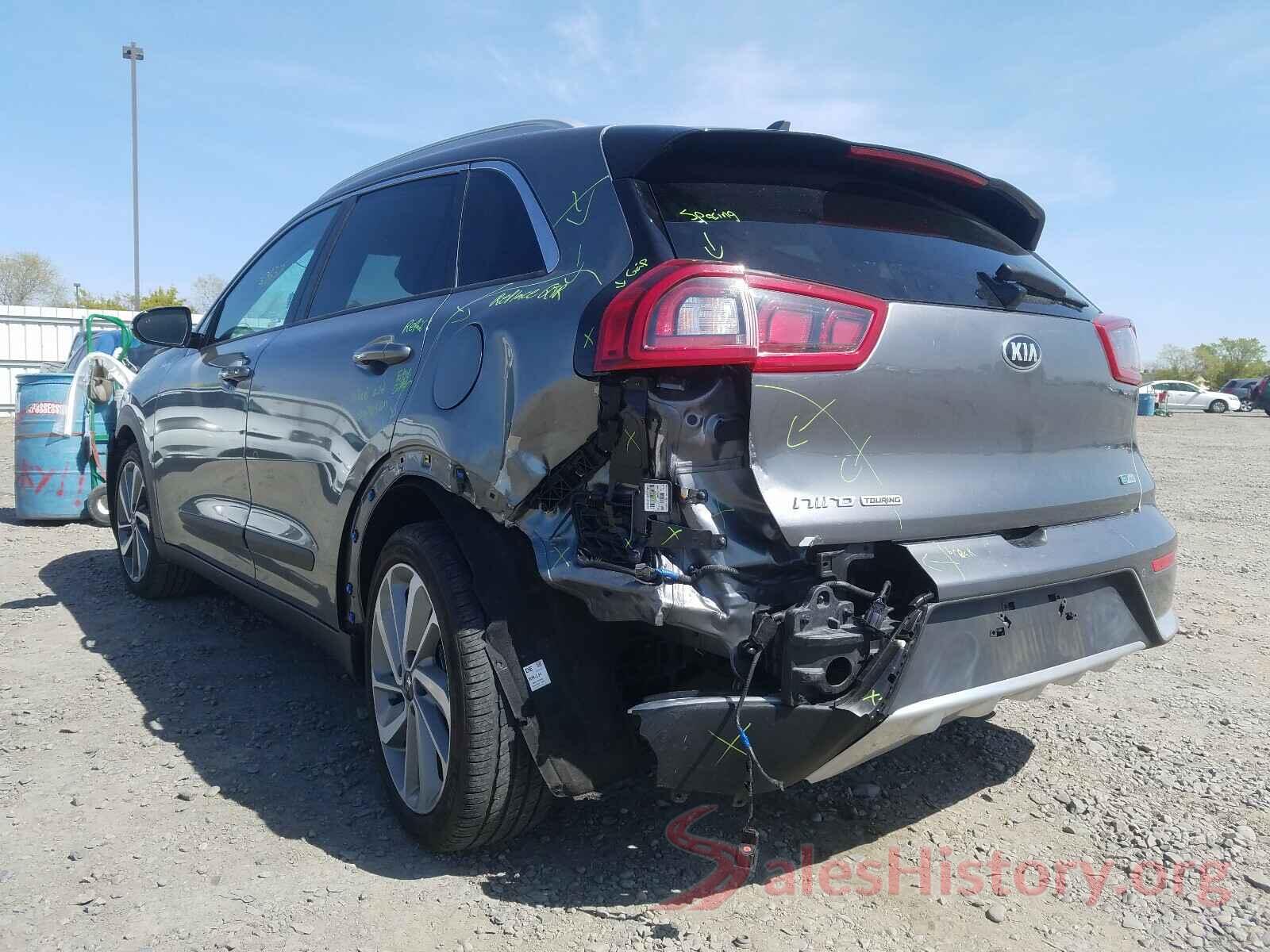 KNDCE3LC8H5078952 2017 KIA NIRO