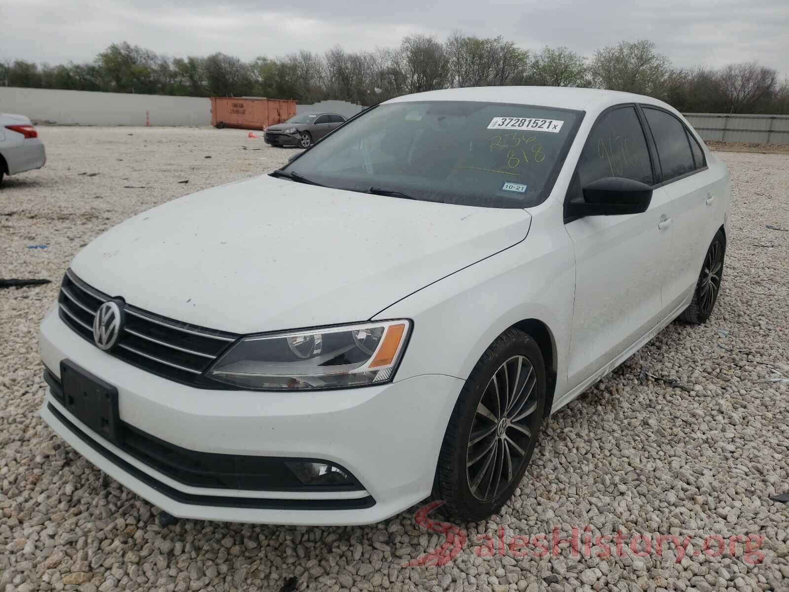 3VWD17AJ8GM236818 2016 VOLKSWAGEN JETTA