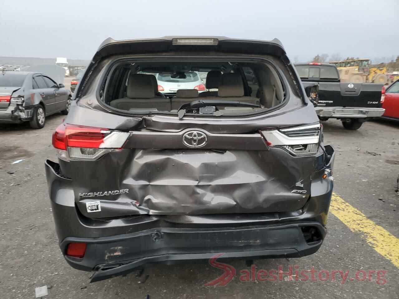 5TDBZRFHXKS956392 2019 TOYOTA HIGHLANDER