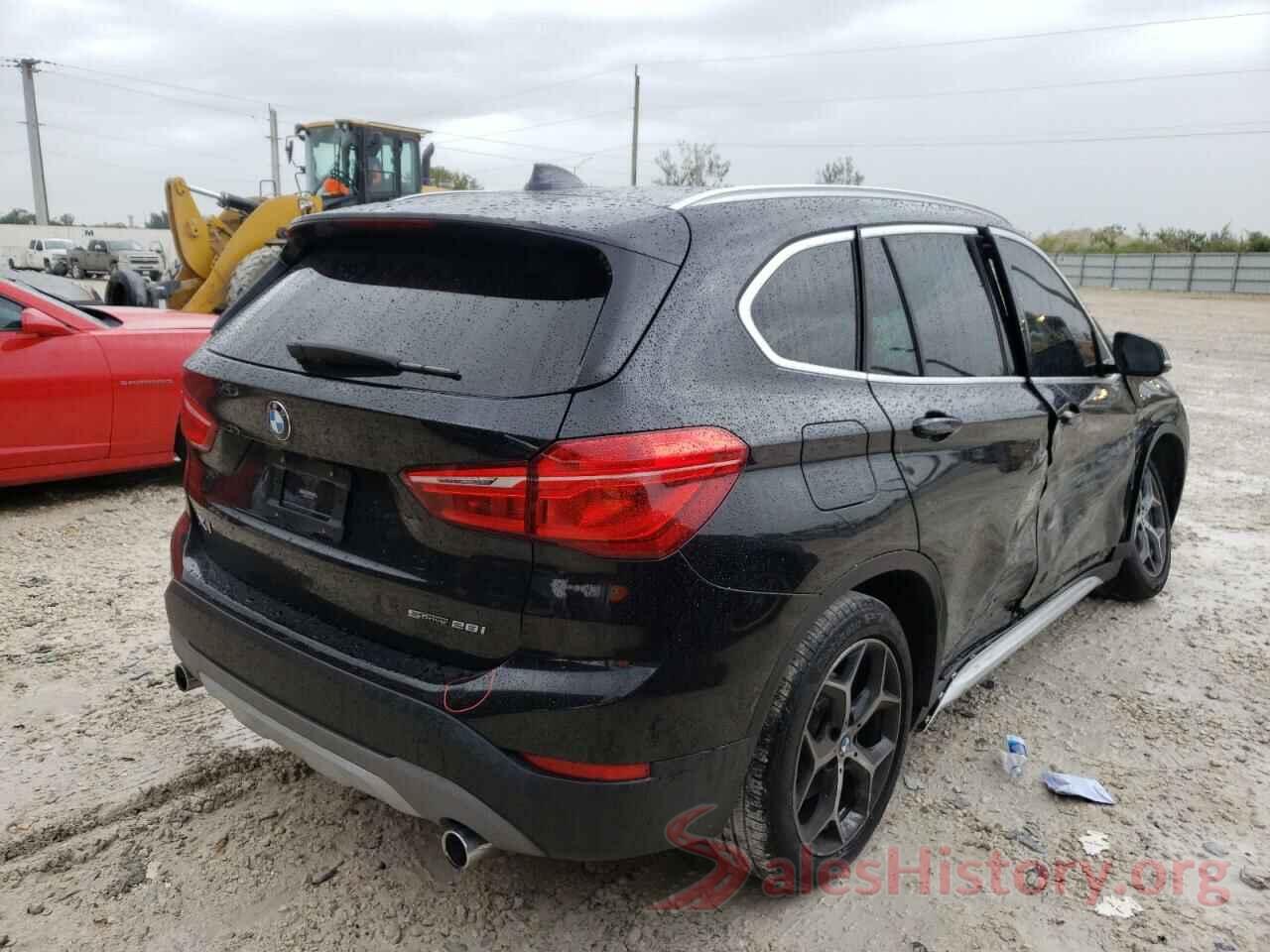 WBXHU7C33J5L08955 2018 BMW X1
