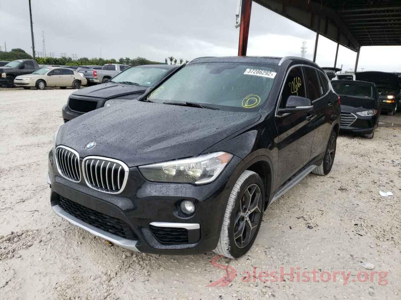 WBXHU7C33J5L08955 2018 BMW X1