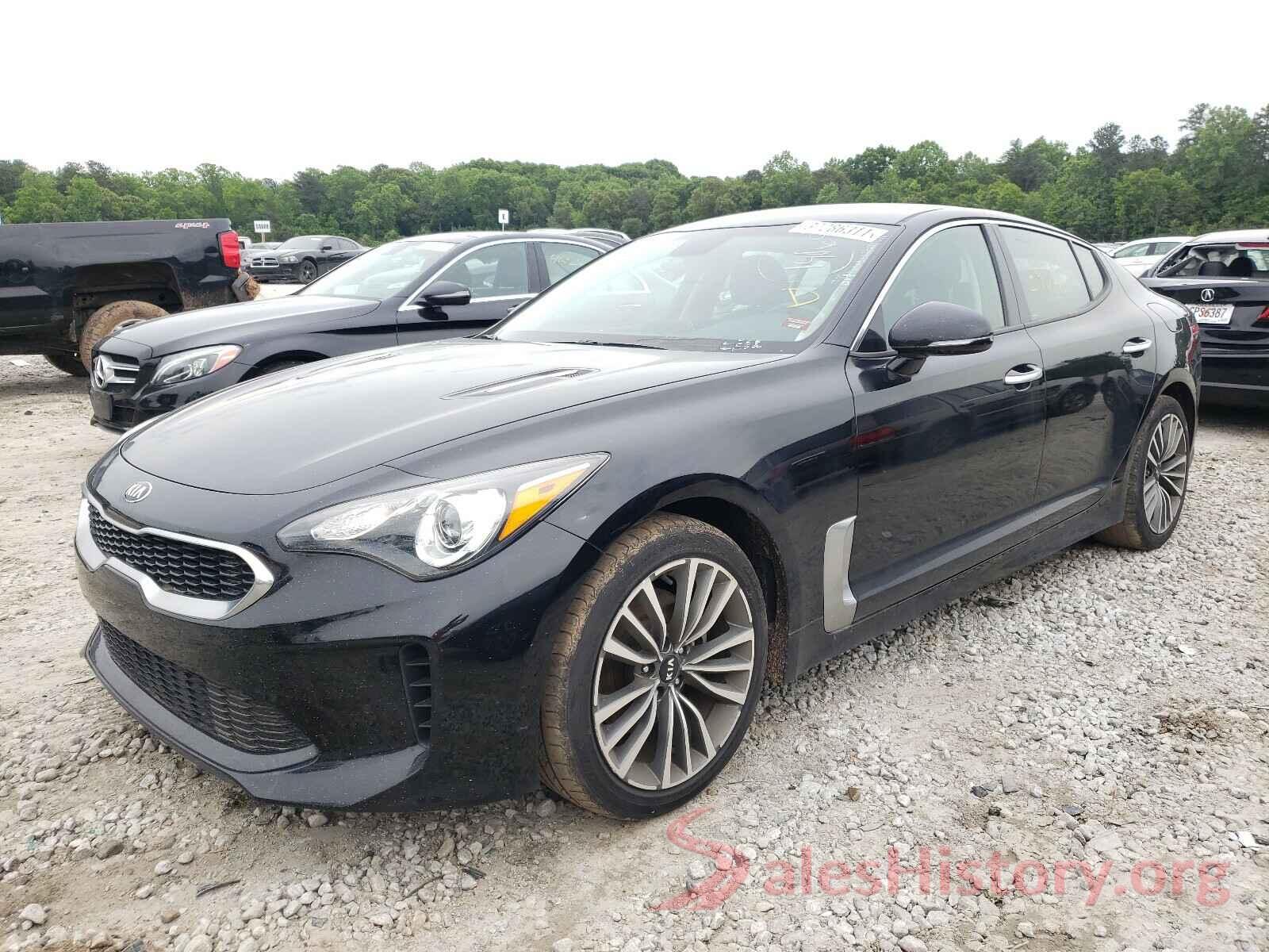 KNAE15LA8K6041588 2019 KIA STINGER