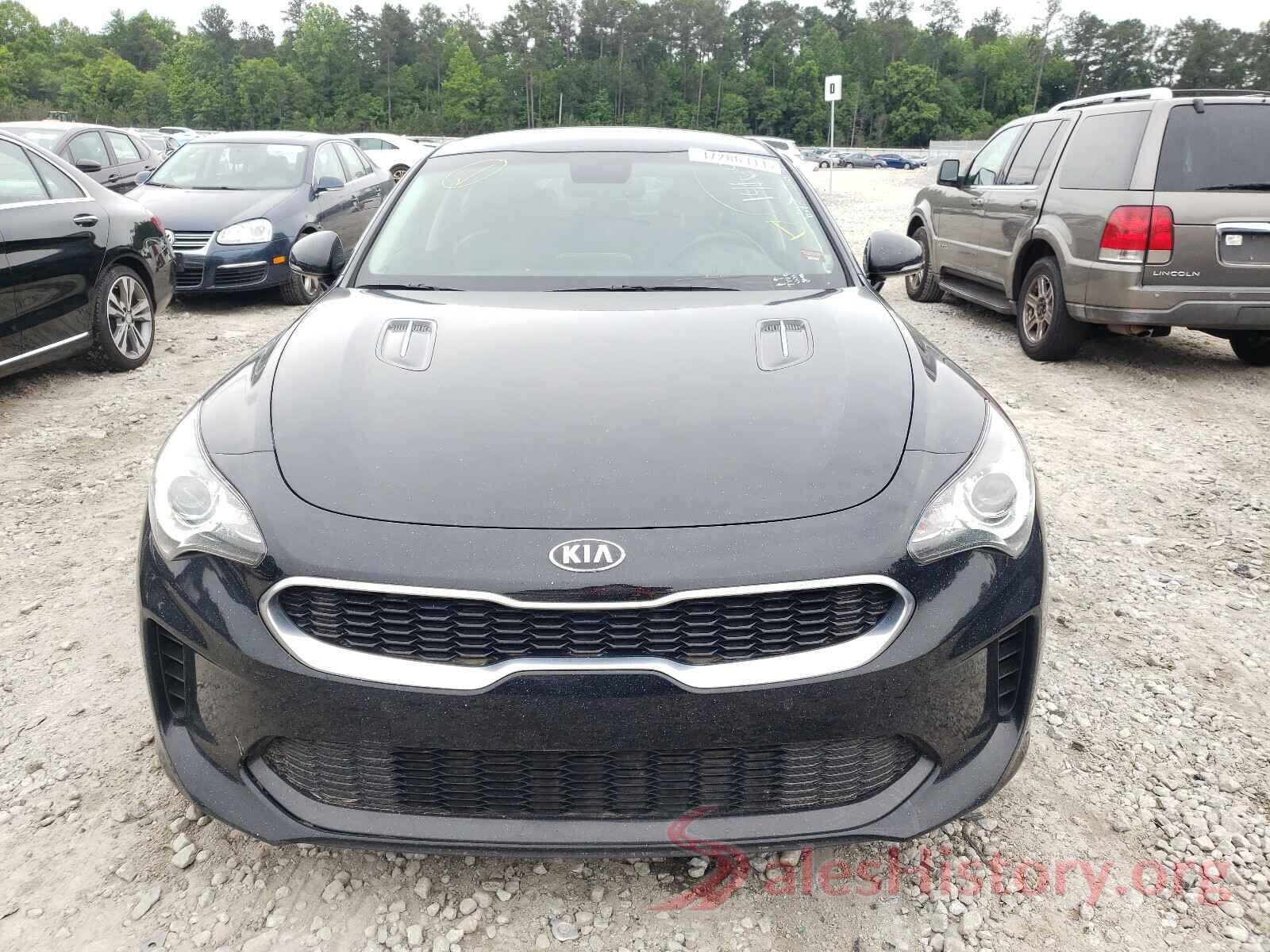 KNAE15LA8K6041588 2019 KIA STINGER