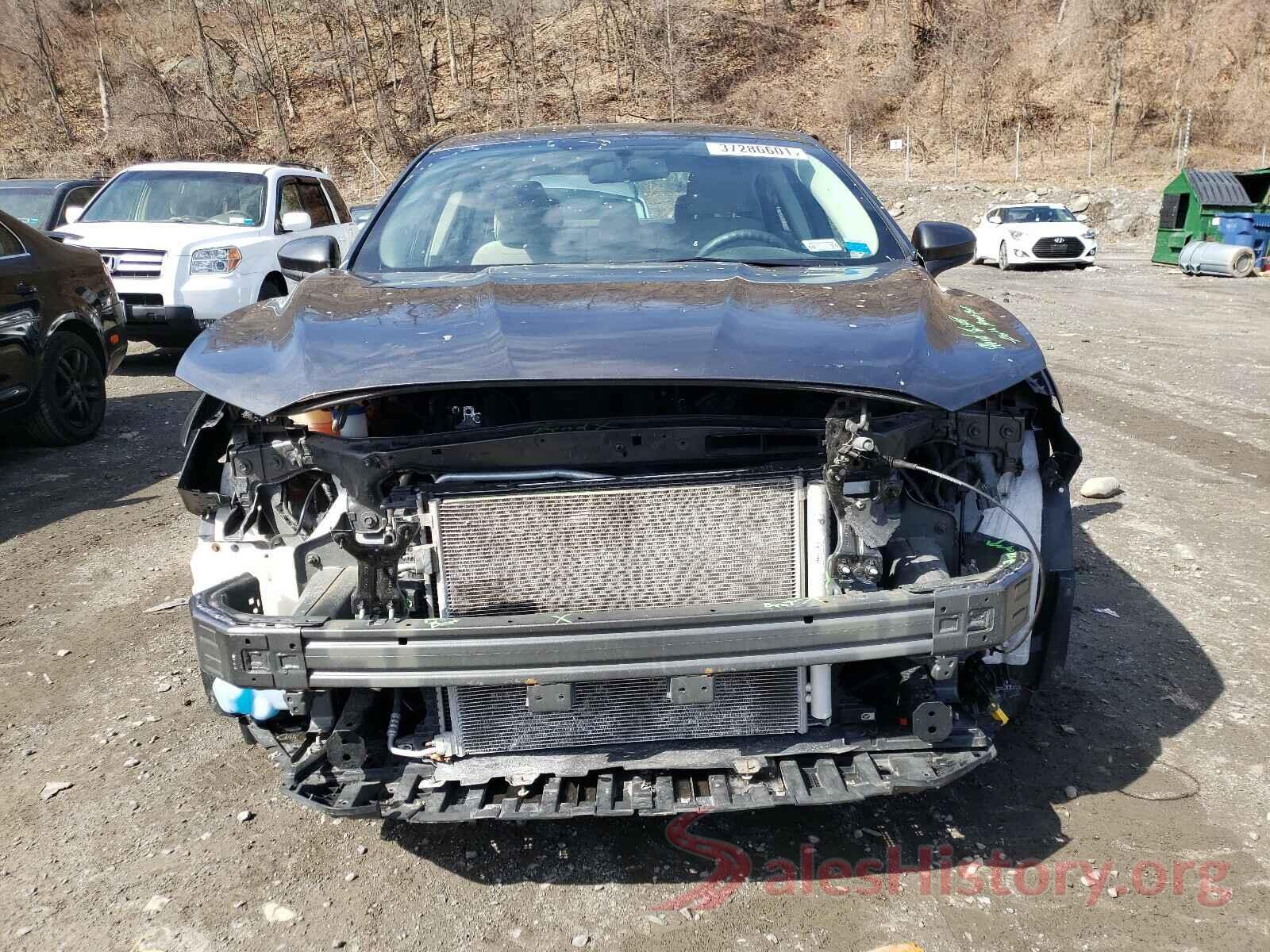 3FA6P0G7XJR265539 2018 FORD FUSION