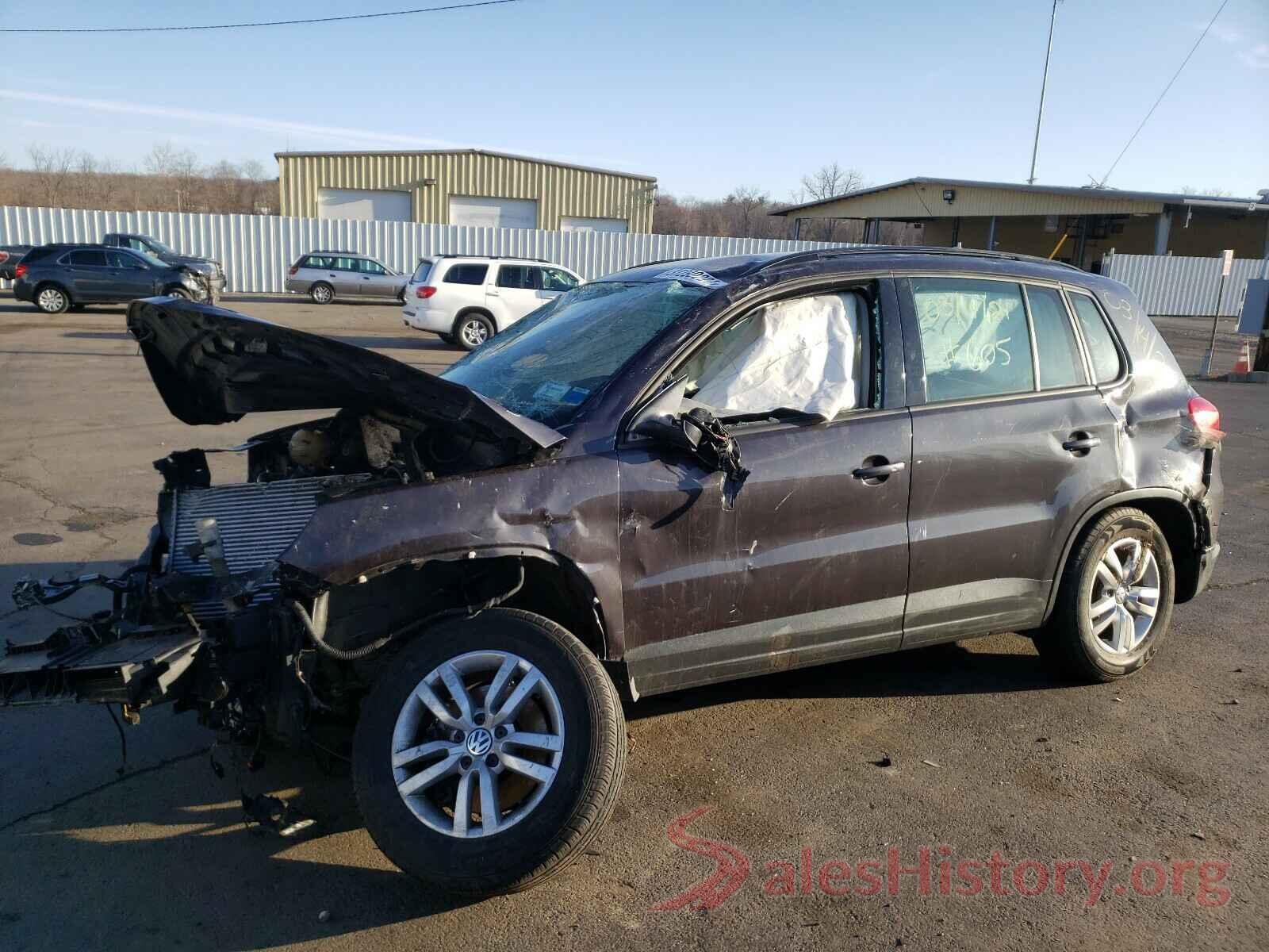 WVGBV7AX1GW592901 2016 VOLKSWAGEN TIGUAN