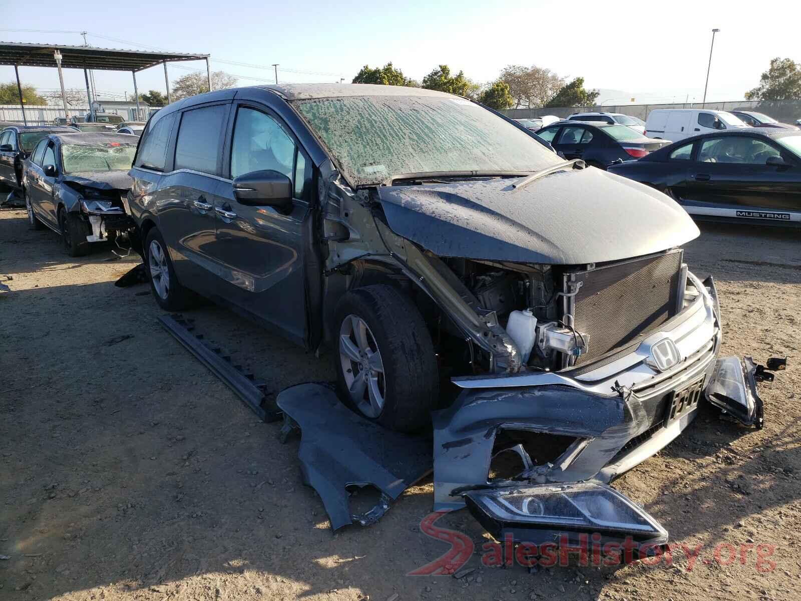 5FNRL6H52JB064562 2018 HONDA ODYSSEY