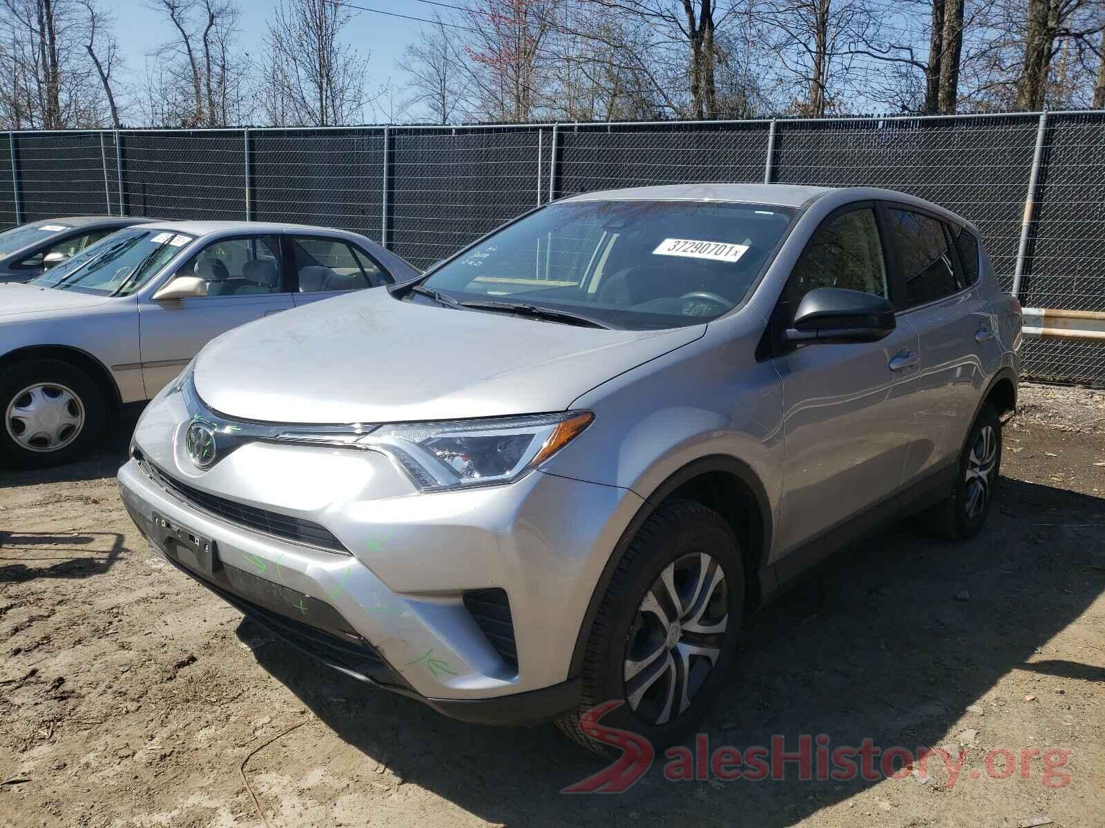 JTMBFREV7JJ248998 2018 TOYOTA RAV4