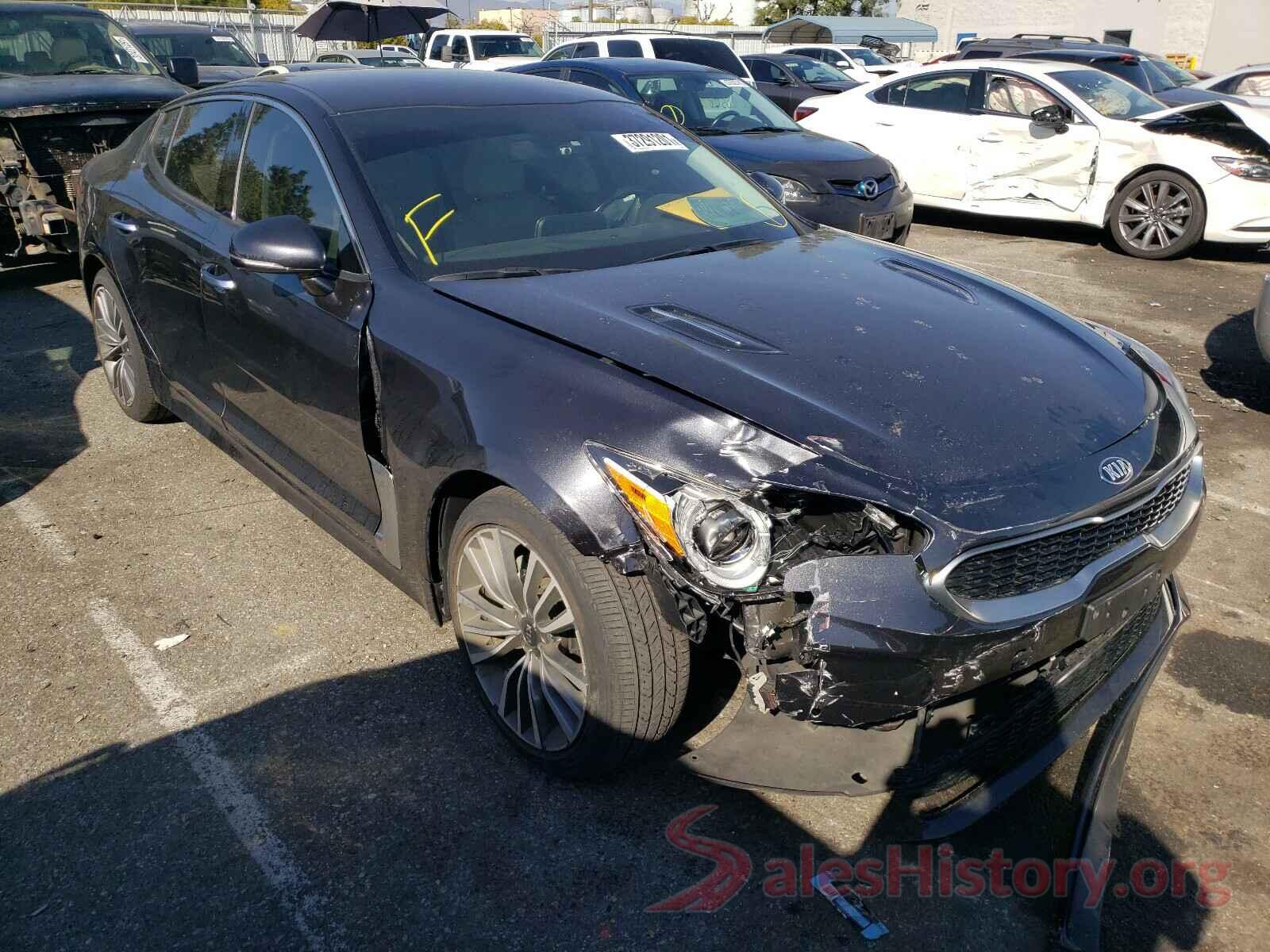 KNAE15LA2K6052618 2019 KIA STINGER