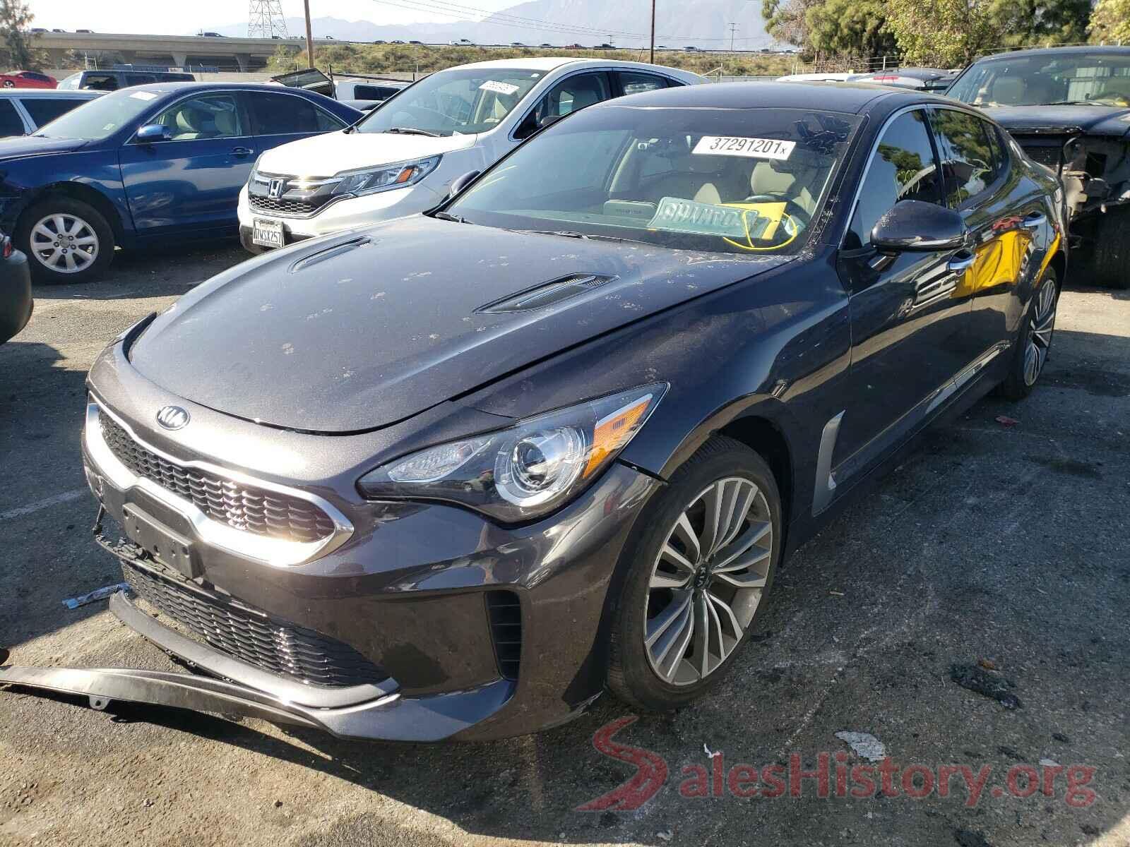 KNAE15LA2K6052618 2019 KIA STINGER