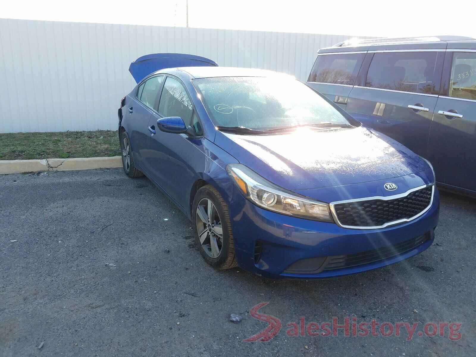 3KPFL4A77JE171065 2018 KIA FORTE