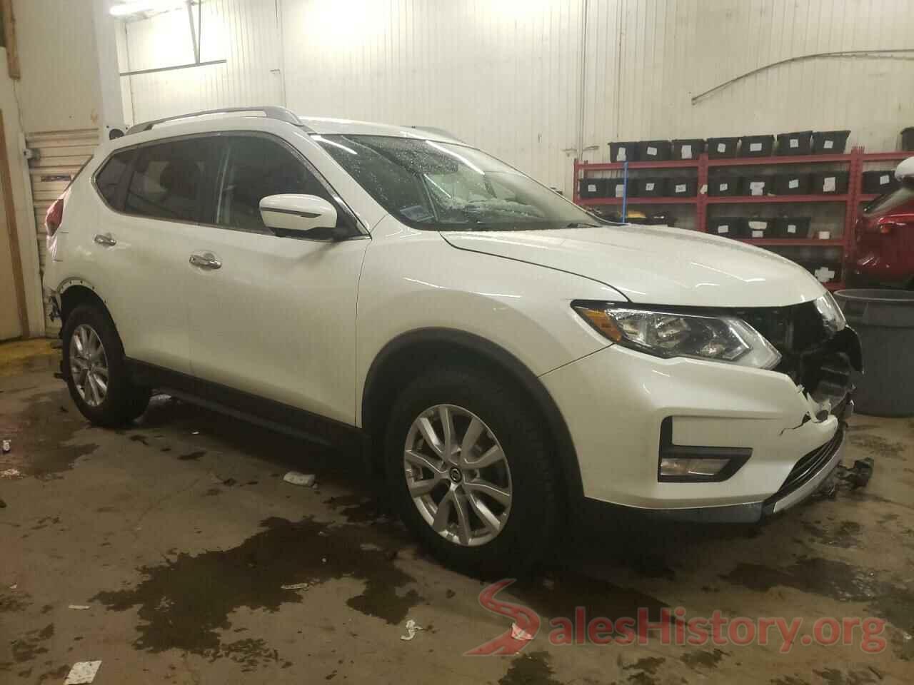 KNMAT2MV4HP521271 2017 NISSAN ROGUE